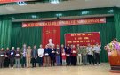 XÃ XUÂN TRƯỜNG TRAO QUÀ TẾT CHO HỘ CÓ HOÀN CẢNH KHÓ KHĂN NHÂN DỊP TẾT ẤT TỴ 2025